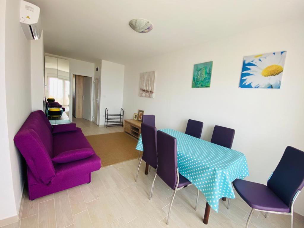 Apartmani Mentha & Lipa โนวีวีโนดอลสกี ภายนอก รูปภาพ