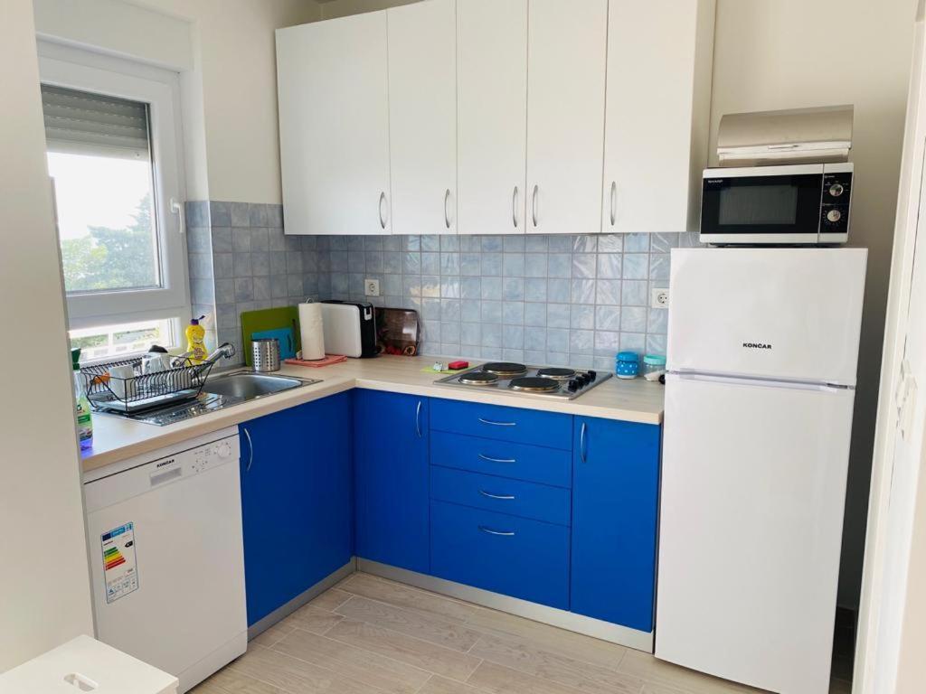 Apartmani Mentha & Lipa โนวีวีโนดอลสกี ภายนอก รูปภาพ